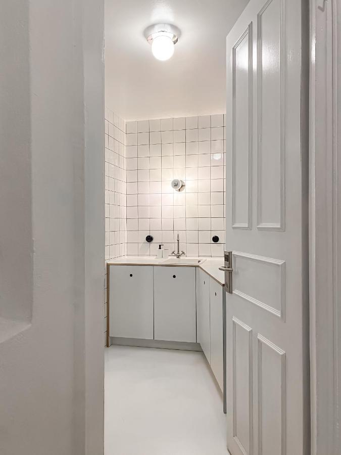 Trilogy Experimental Apartment Tesalonika Bagian luar foto